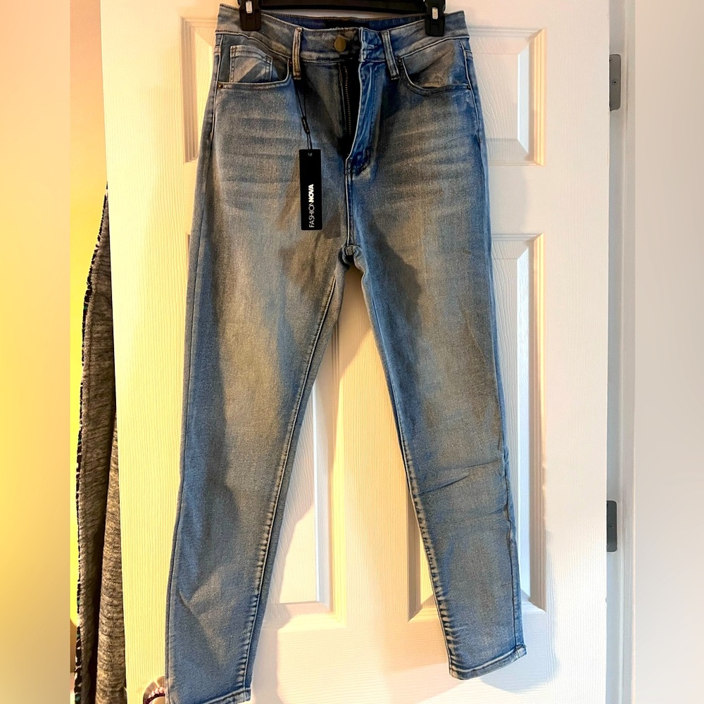 Fashion Nova Skinny Jeans